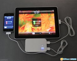 全新現(xiàn)貨多功能充電器 5000mAh大容量，雙USB輸出，純白設(shè)計(jì)，支持多設(shè)備同時(shí)快充，包郵速達(dá)